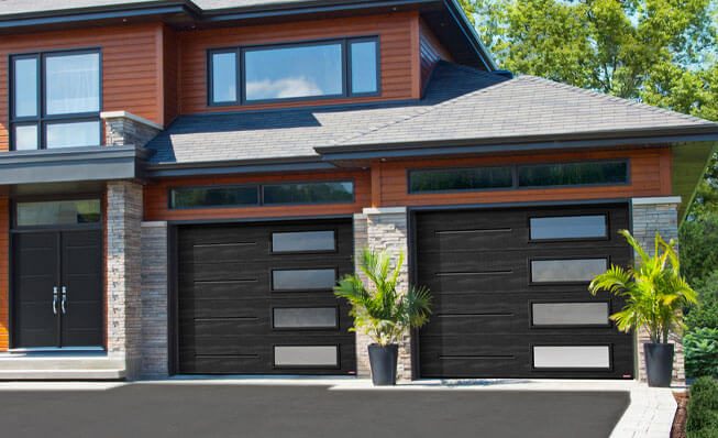 7 signes qu’il est temps de remplacer votre porte de garage