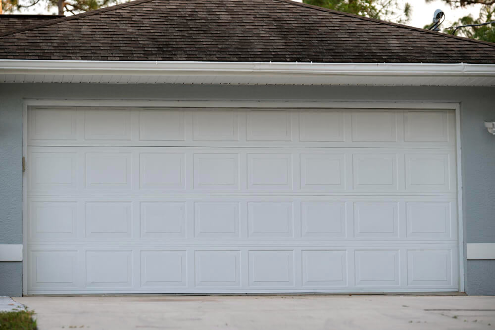 Conseils essentiels pour sécuriser votre garage